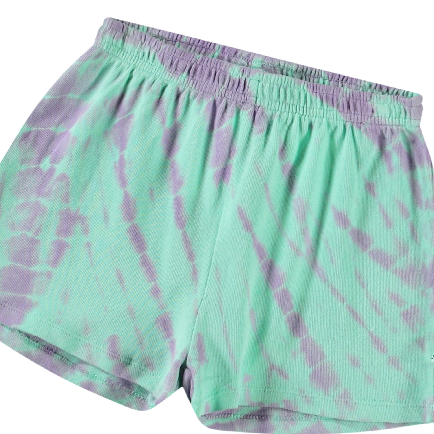 Akima Shorts